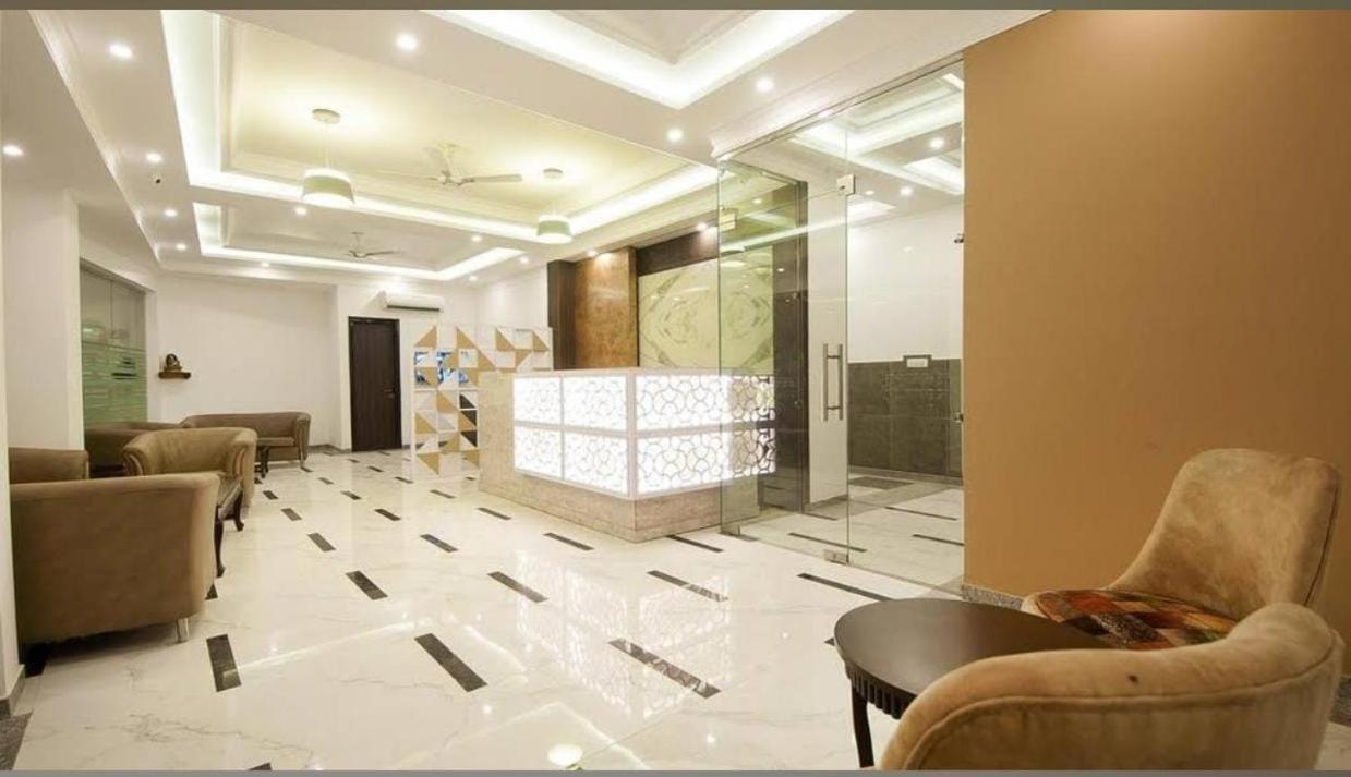 Almora Suites Hotel 4*