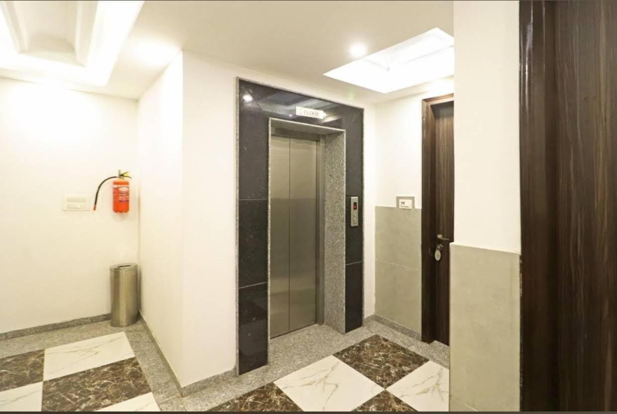Hotel Almora Suites