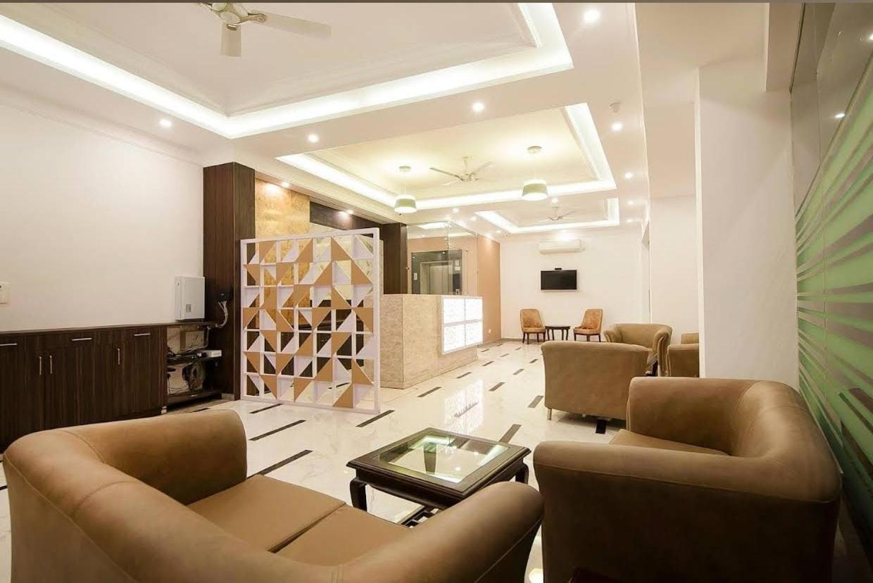 Hotel Almora Suites New Delhi