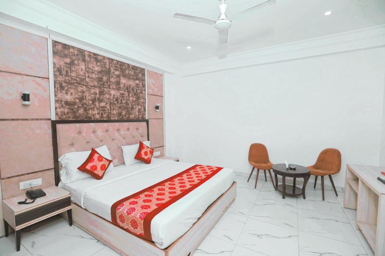 Almora Suites New Delhi